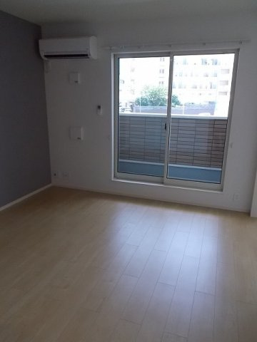 クラールプレディエＥの居間・リビング