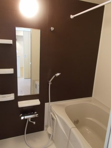 クラールプレディエＥの浴室