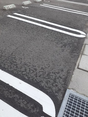 クラールプレディエＡの駐車場