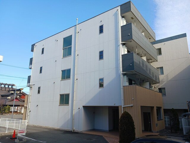 ウェザリアの外観