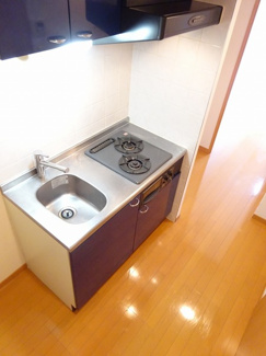 【キッチン】 | ヴィータローザＣＱレジデンス南千住 | 南千住の賃貸物件。
「ヴィータローザＣＱレジデンス南千住」のことなら(株)メイワ・エステートへお任せください。