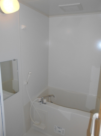 ヴィラ・ファミーユ　Aの浴室