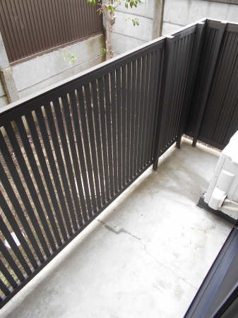 ヴィラ・ファミーユ　Aのバルコニー