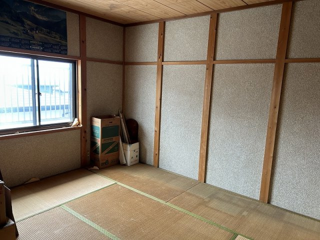 各務原市つつじが丘6丁目の和室