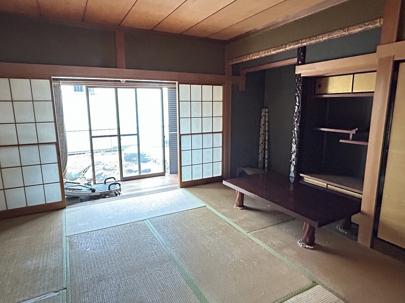 各務原市つつじが丘6丁目の和室