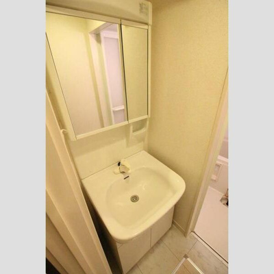 【独立洗面台】 | レヴィニオン駒沢