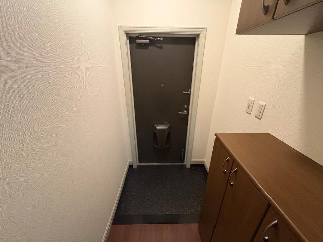 コンフォルト・パレスＢ棟の玄関|玄関