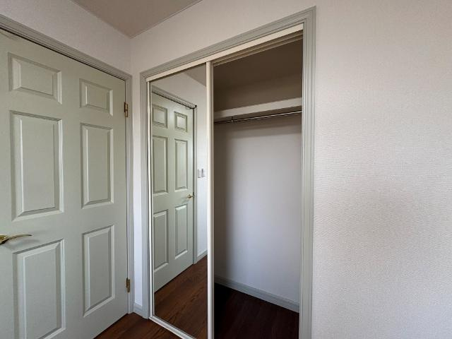 コンフォルト・パレスＢ棟の収納|クローゼット