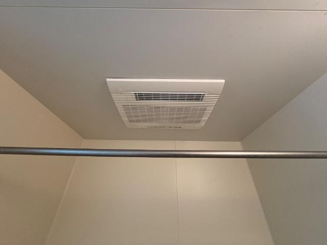 コンフォルト・パレスＢ棟のその他|浴室乾燥機