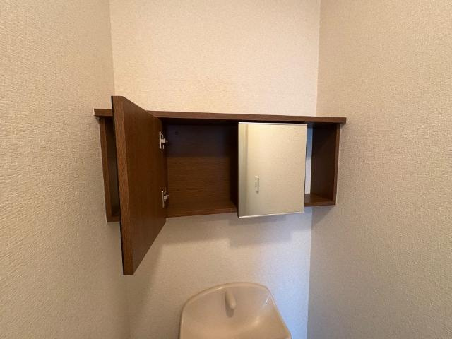 コンフォルト・パレスＢ棟の収納|トイレ収納
