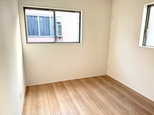 グラファーレ前橋市日吉町　1号棟の洋室|２階洋室2です