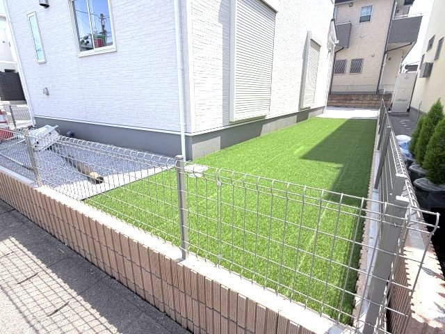 グラファーレ前橋市日吉町　1号棟の庭|南庭付き☆ガーデニングいかがでしょうか。