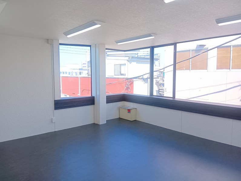 百福ビルの内装