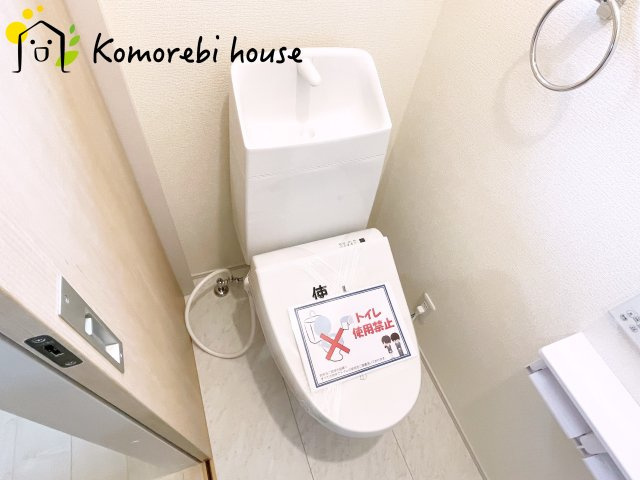 鴻巣松原　3期　新築一戸建て　リーブルガーデン　02のトイレ|落ち着いたトイレです