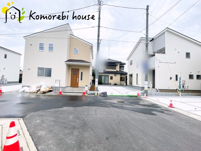 鴻巣松原　3期　新築一戸建て　リーブルガーデン　02の前面道路含む現地写真|前面道路含む現地写真です