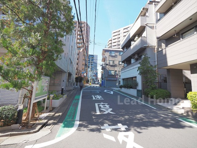 【その他】 | サンクタスガーデン目黒 | 前面道路