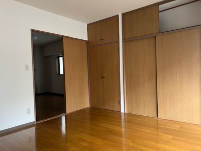 【洋室】 | グランデアコール