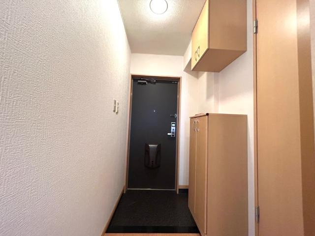 カーサ・ヴィバーチェの玄関|玄関