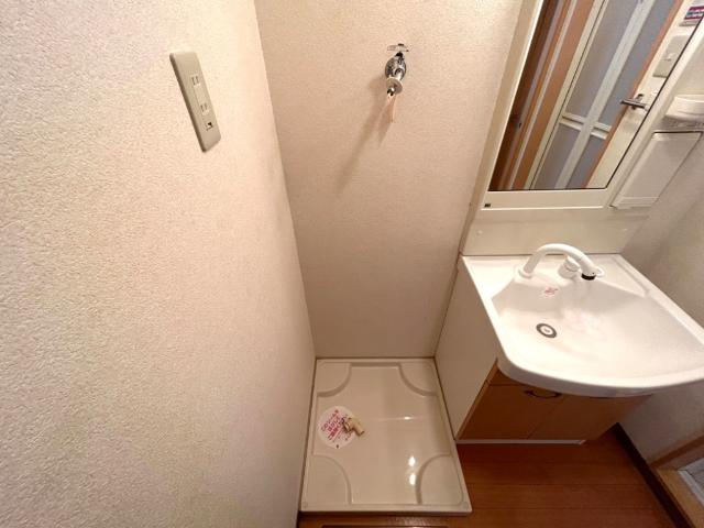 カーサ・ヴィバーチェのその他|洗濯機置場