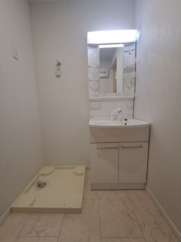 AJハウス北小金の洗面所