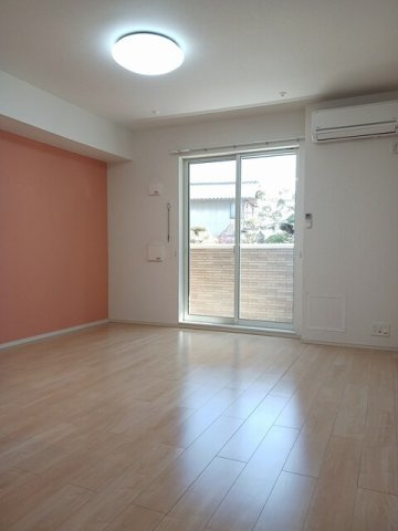 チェリーガーデンの内装