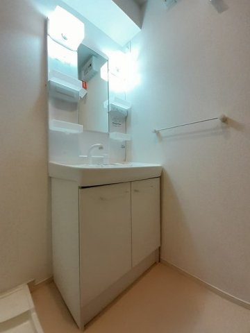 カーサ　ヴィオラ　２の洗面所