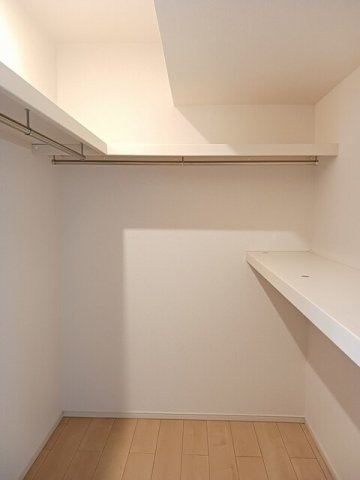 トゥールビヨン　Ⅱの収納