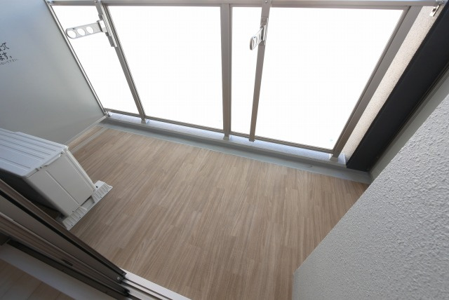 エスリード大阪リブレのバルコニー