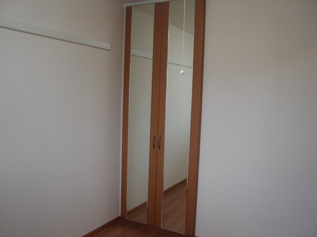 カメリア・ガーデンの収納|クローゼット