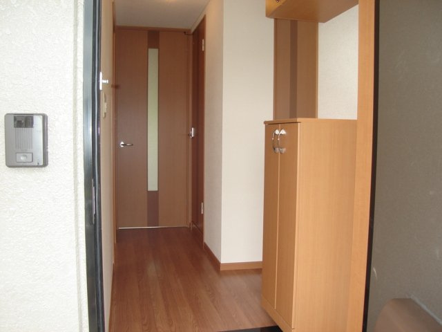 カメリア・ガーデンの玄関|玄関