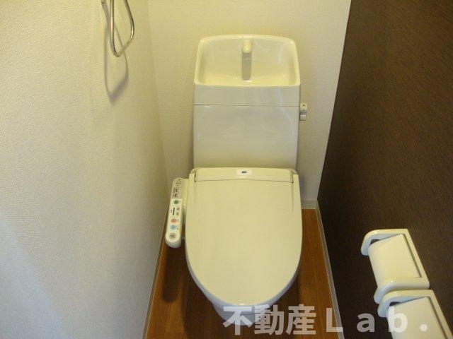 アムール弐番館のトイレ|トイレ