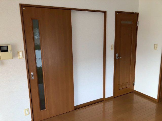 エスタシオンの内装|同建物別部屋 現況優先