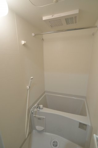 【浴室】 | フレイランスNAMBA PLACE