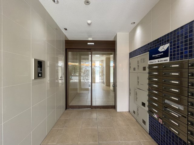 【エントランス】 | フレイランスNAMBA PLACE