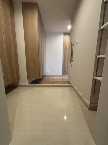 THE TEN GOOD 祖原Ⅰの玄関