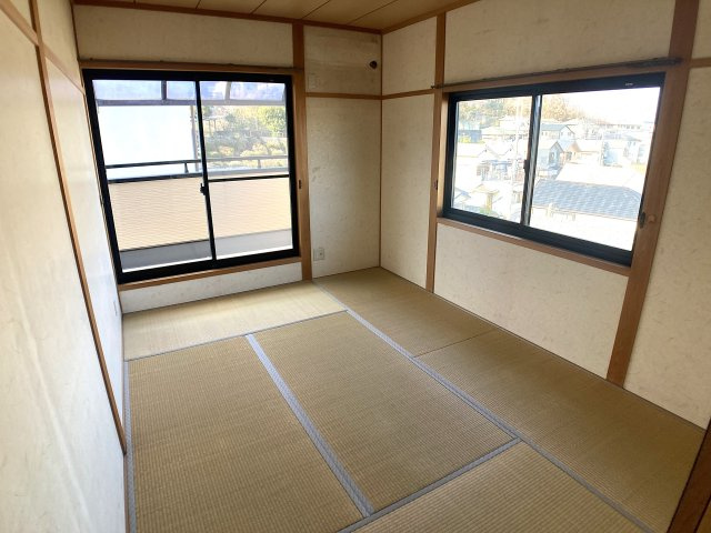 緑町6丁目貸家の内装|和室も綺麗で明るく、各部屋綺麗です