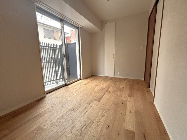 THE TEN GOOD 祖原Ⅱの洋室