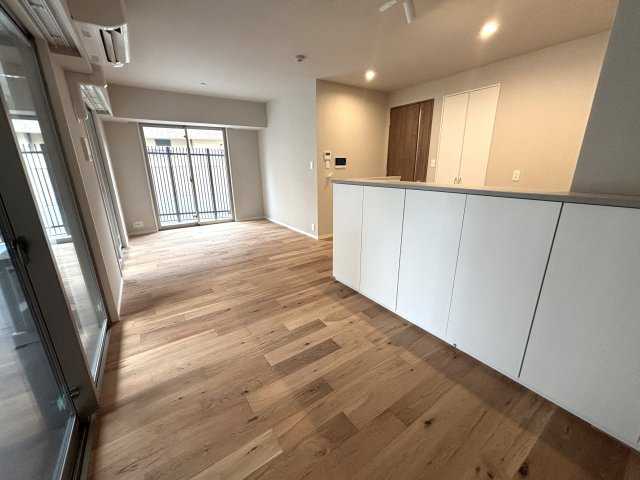 THE TEN GOOD 祖原Ⅱの居間・リビング