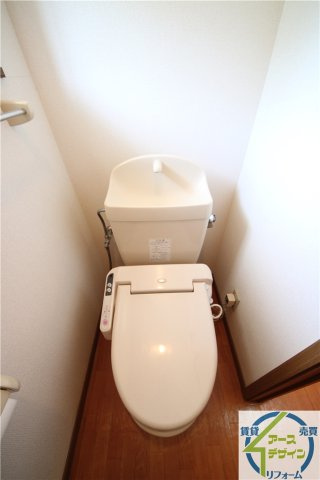 サニーガーデンD棟のトイレ