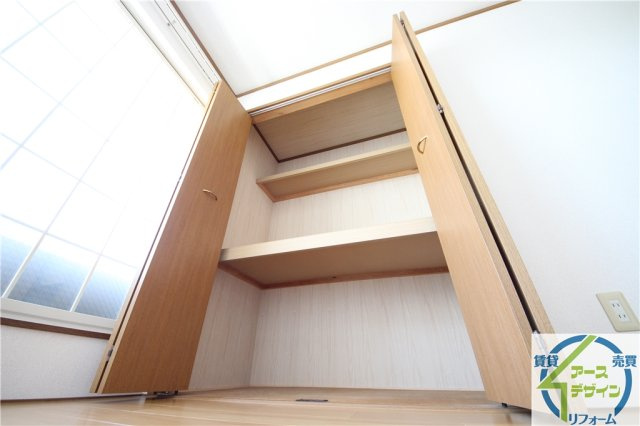 サニーガーデンD棟の収納