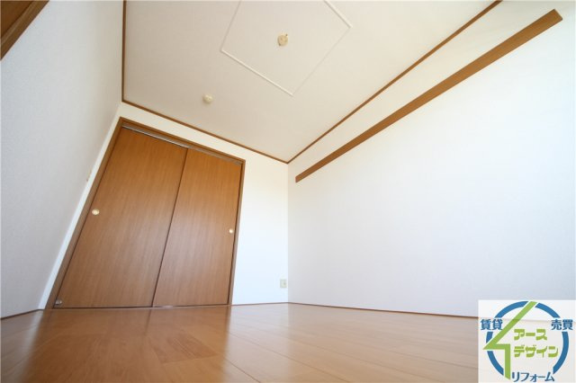 サニーガーデンD棟の寝室