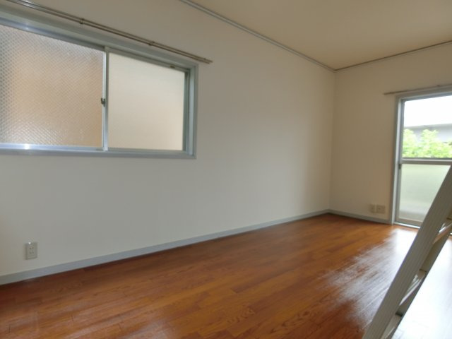 【洋室】 | リンデンハイム