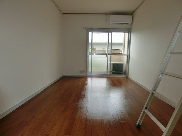 【居間・リビング】 | リンデンハイム