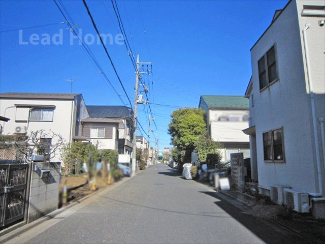 【前面道路含む現地写真】 | 練馬区関町南2丁目 | 東側公道約6.1ｍに面した陽当たりの良い区画です。