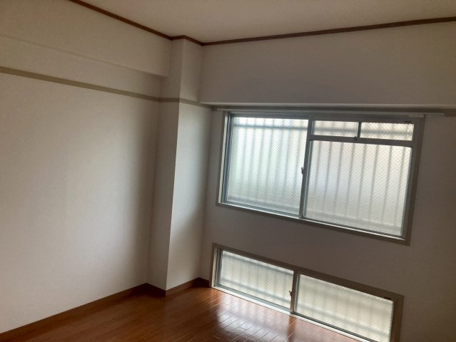 フォーサイト那珂川Renatusの洋室