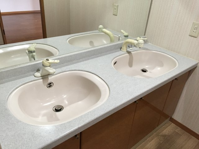 ＪＧＭヴェルデ春日弐番館の洗面所