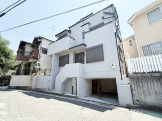 【外観】 | 西宮市一ケ谷町　中古戸建 | 駐車場奥にフリースペースがあり便利