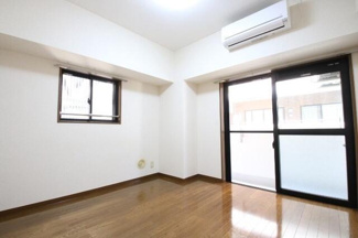 【居間・リビング】 | Ｃｉｔｙ　Ｃｒｅａｔｉｏｎ茅場町 | 参考写真 