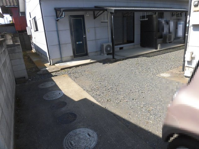 岩宿ハイツの駐車場
