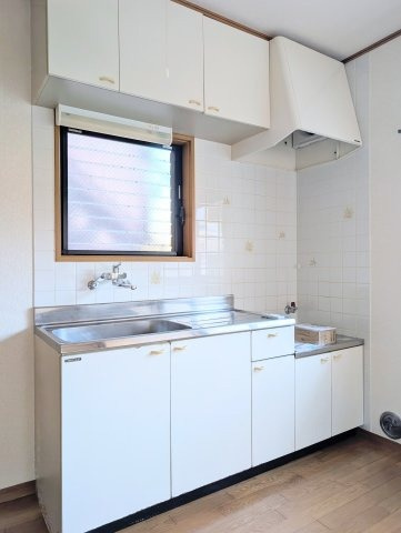 ポットフィールドの内装|明るい色調の室内です